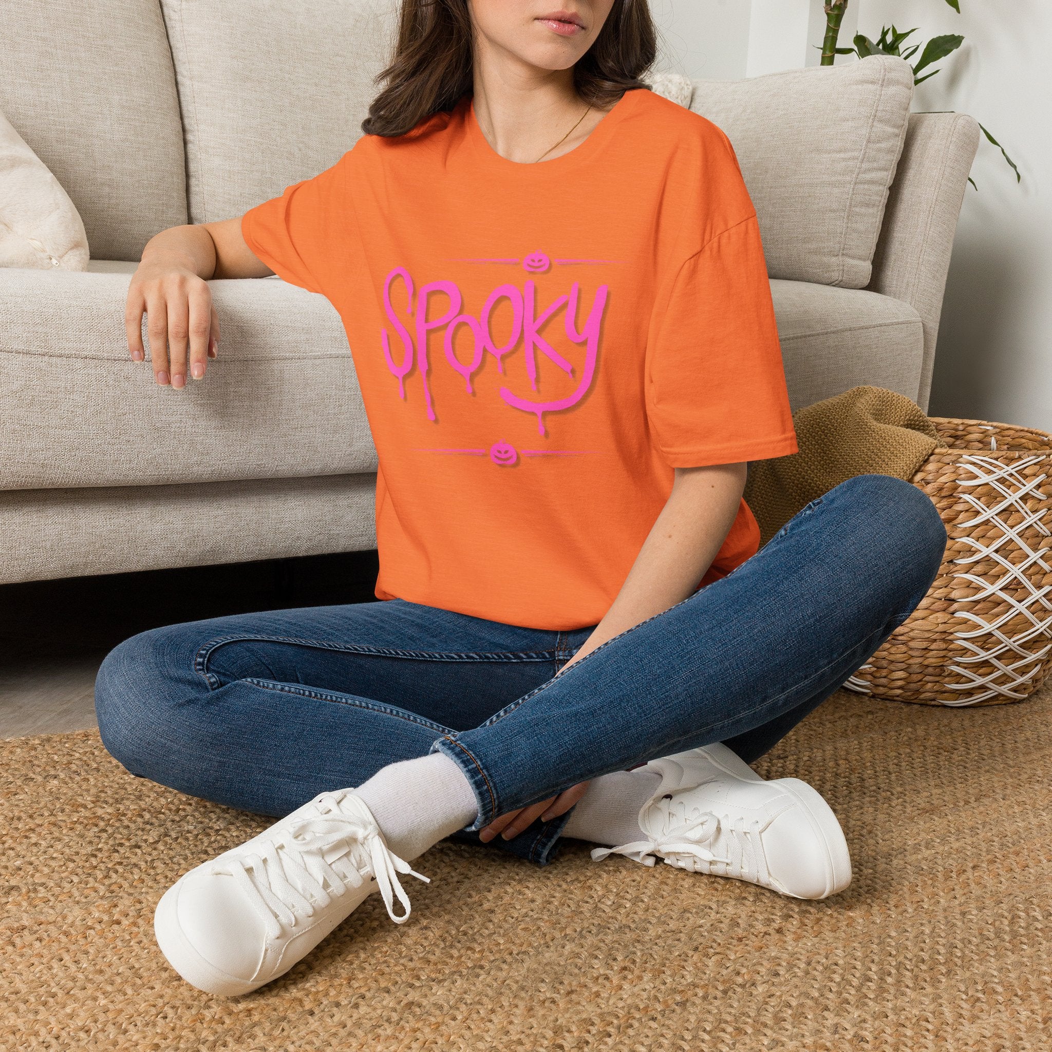 Womens Soft Tee Relaxed - Spooky Halloween Cute Tee