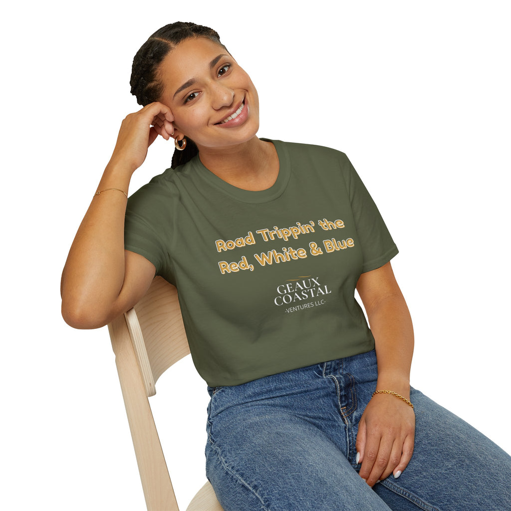 Men or Women Relaxed Soft Tee -  Road Tripping the USA