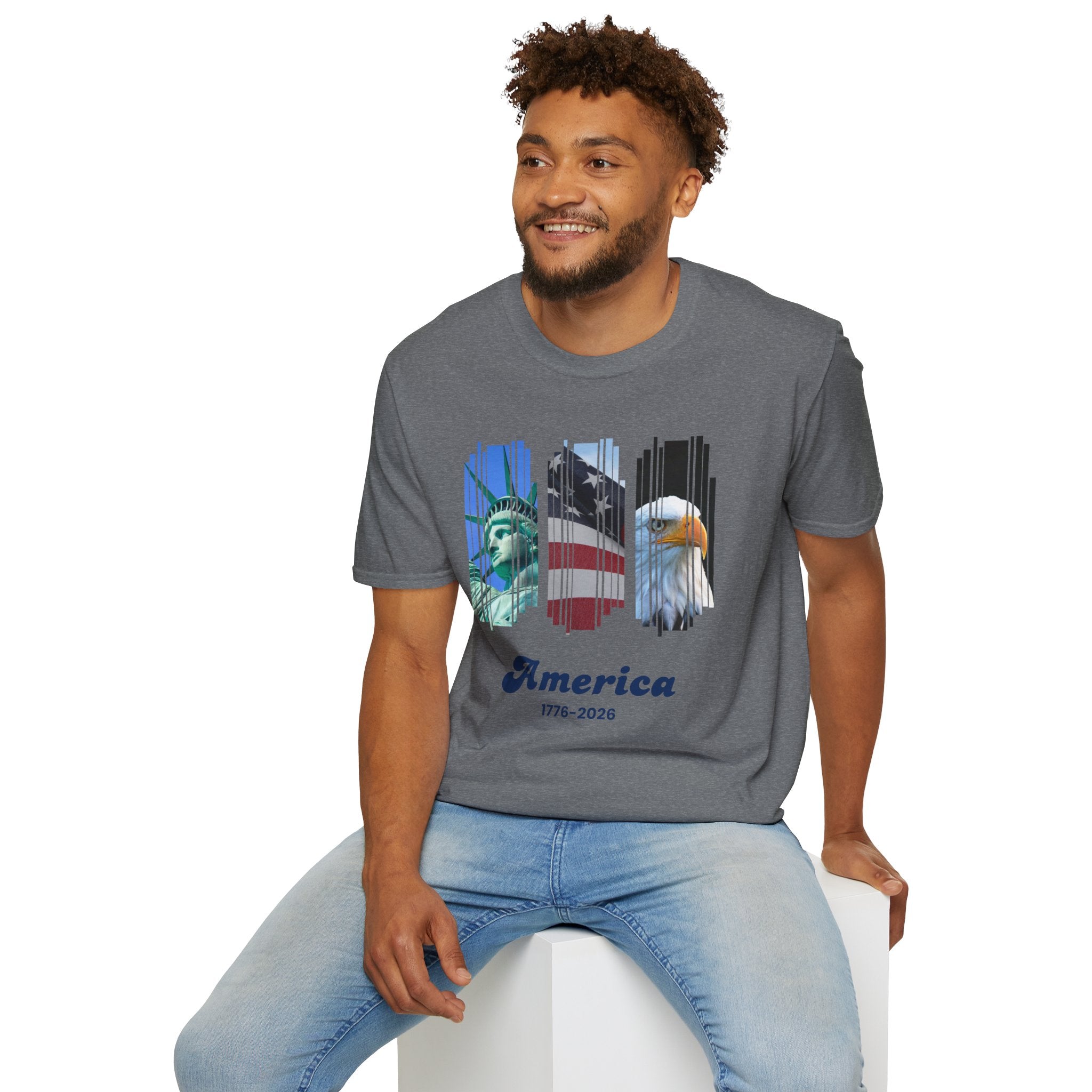 Relaxed Soft Tee - Men and Women - America