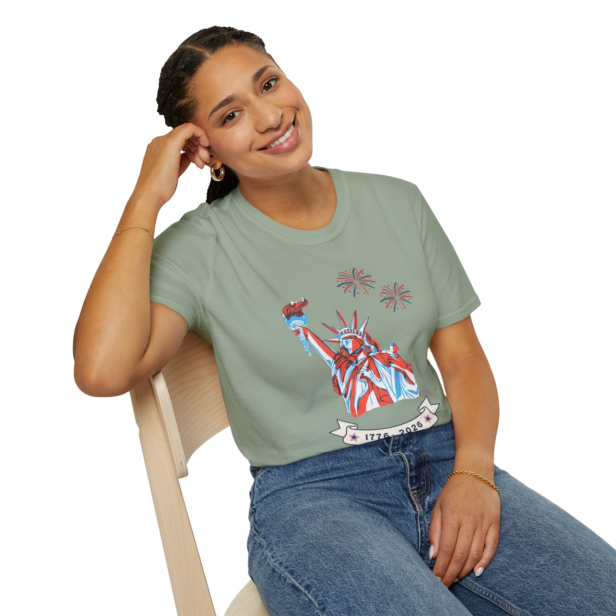 Relaxed Soft Tee- Men & Women - Statue of Liberty 250