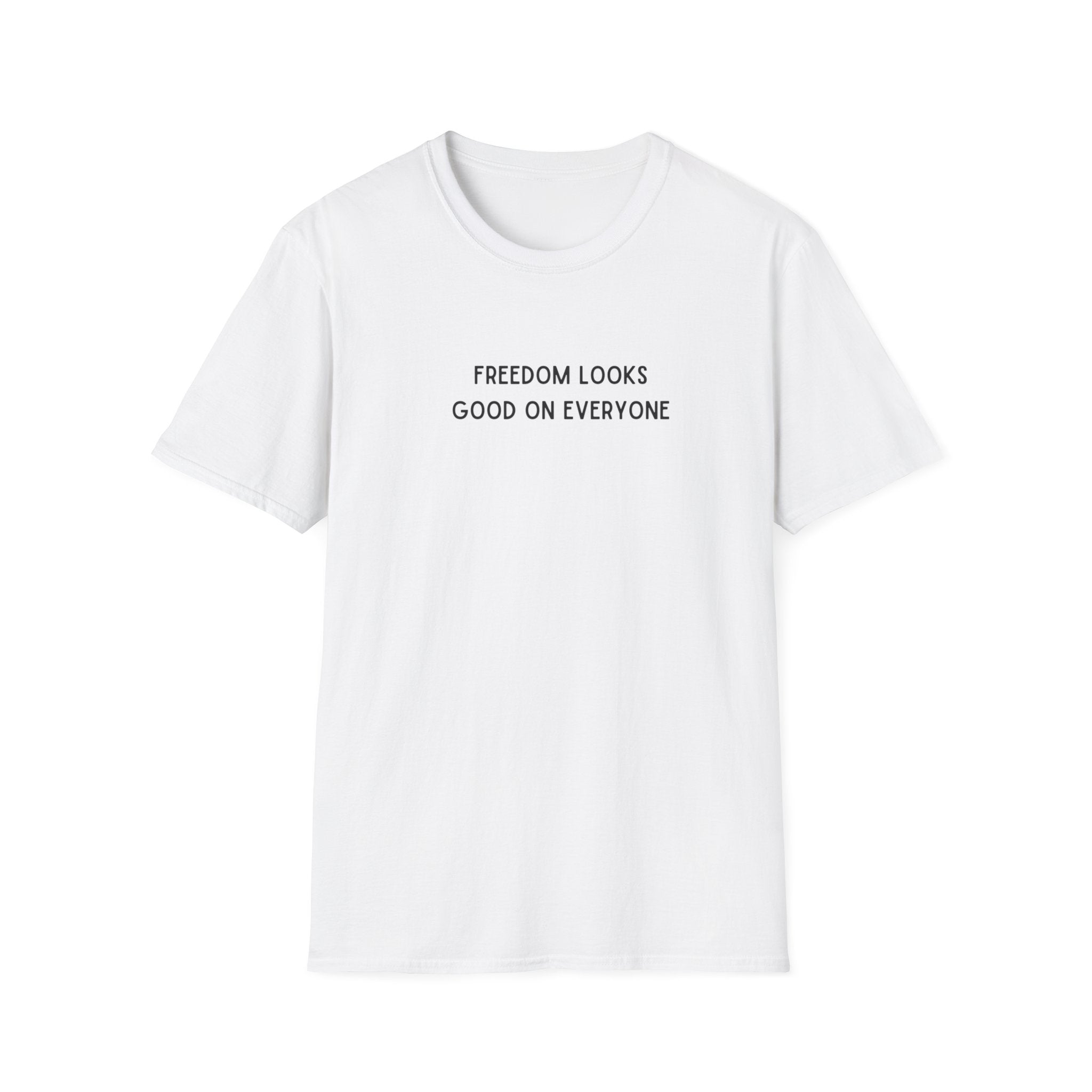 Mens Super Soft Relaxed Tee - Freedom Looks Good