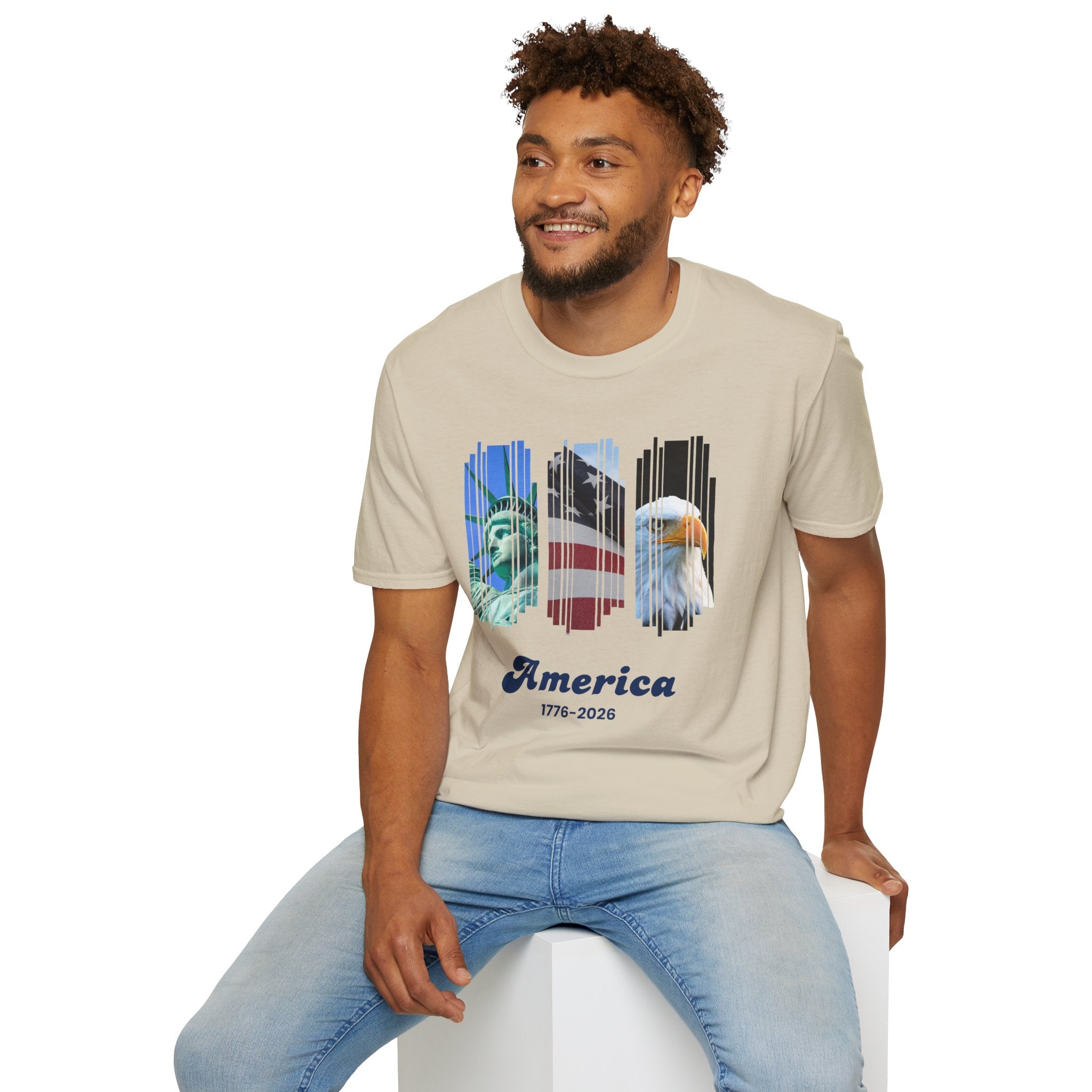 Relaxed Soft Tee - Men and Women - America
