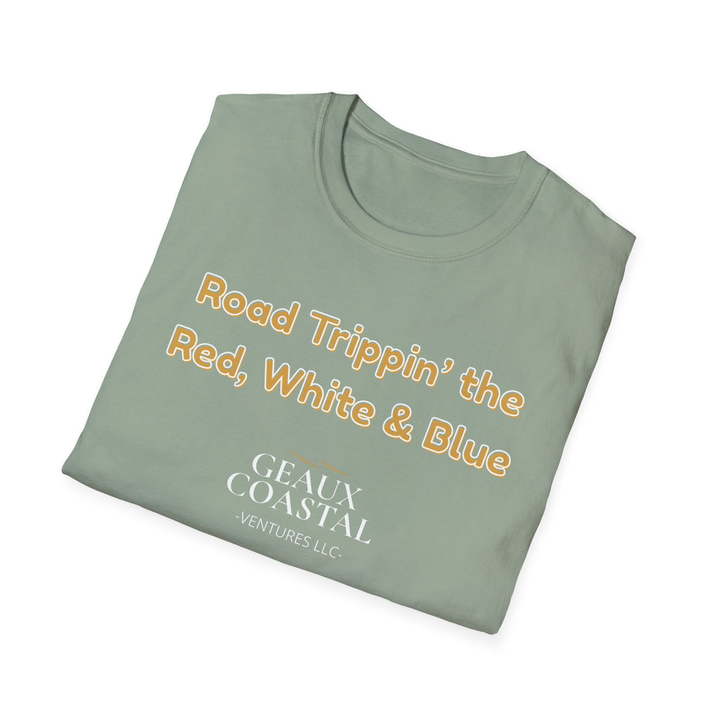 Men or Women Relaxed Soft Tee -  Road Tripping the USA