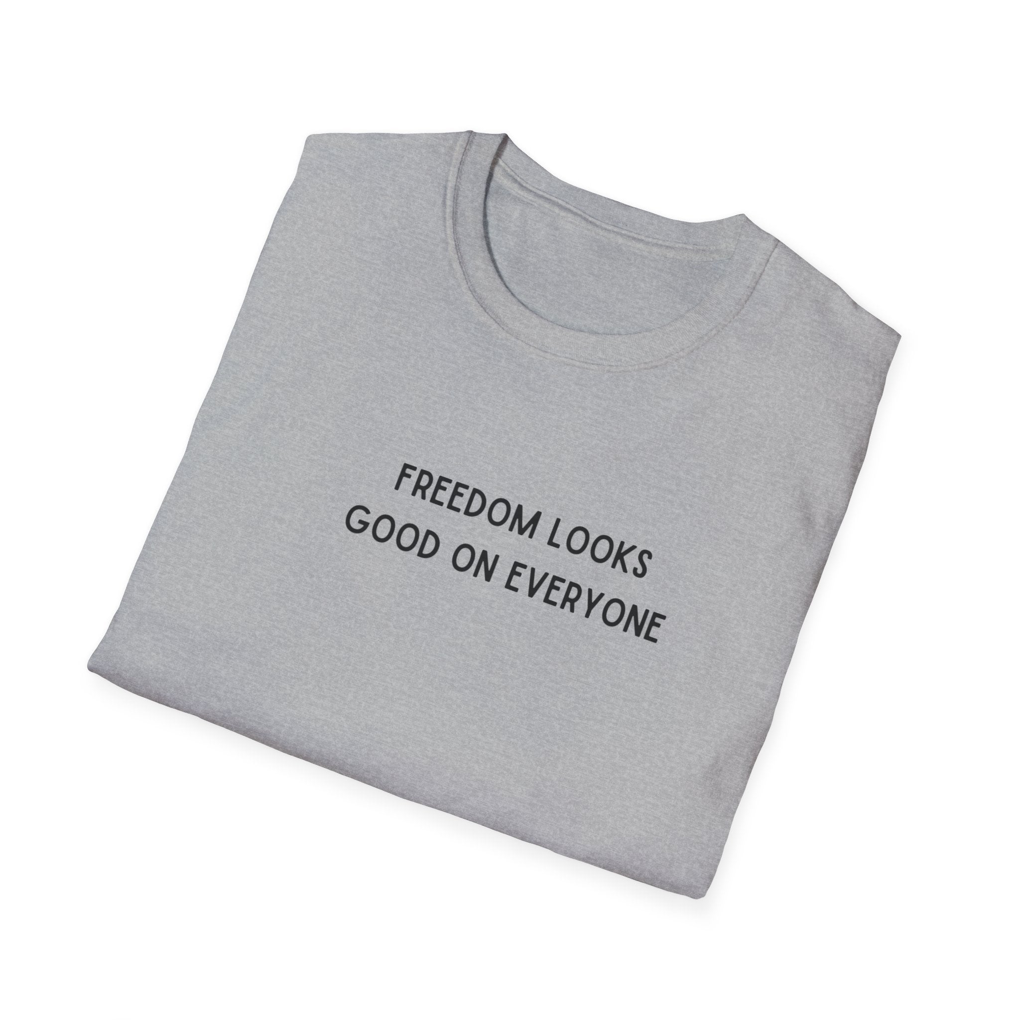 Mens Super Soft Relaxed Tee - Freedom Looks Good