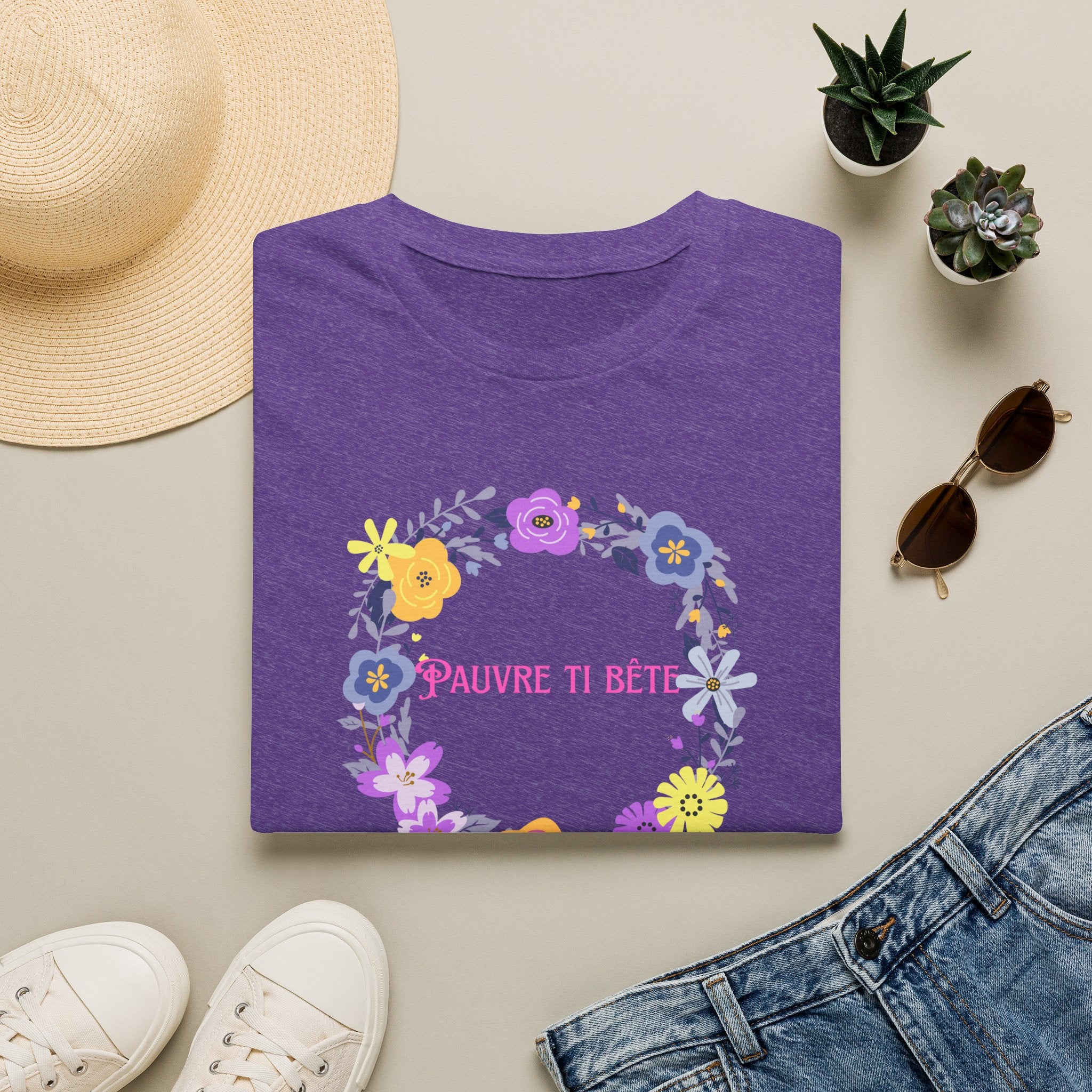 Ladies More Relaxed Soft T Shirt - Pauvre ti bête