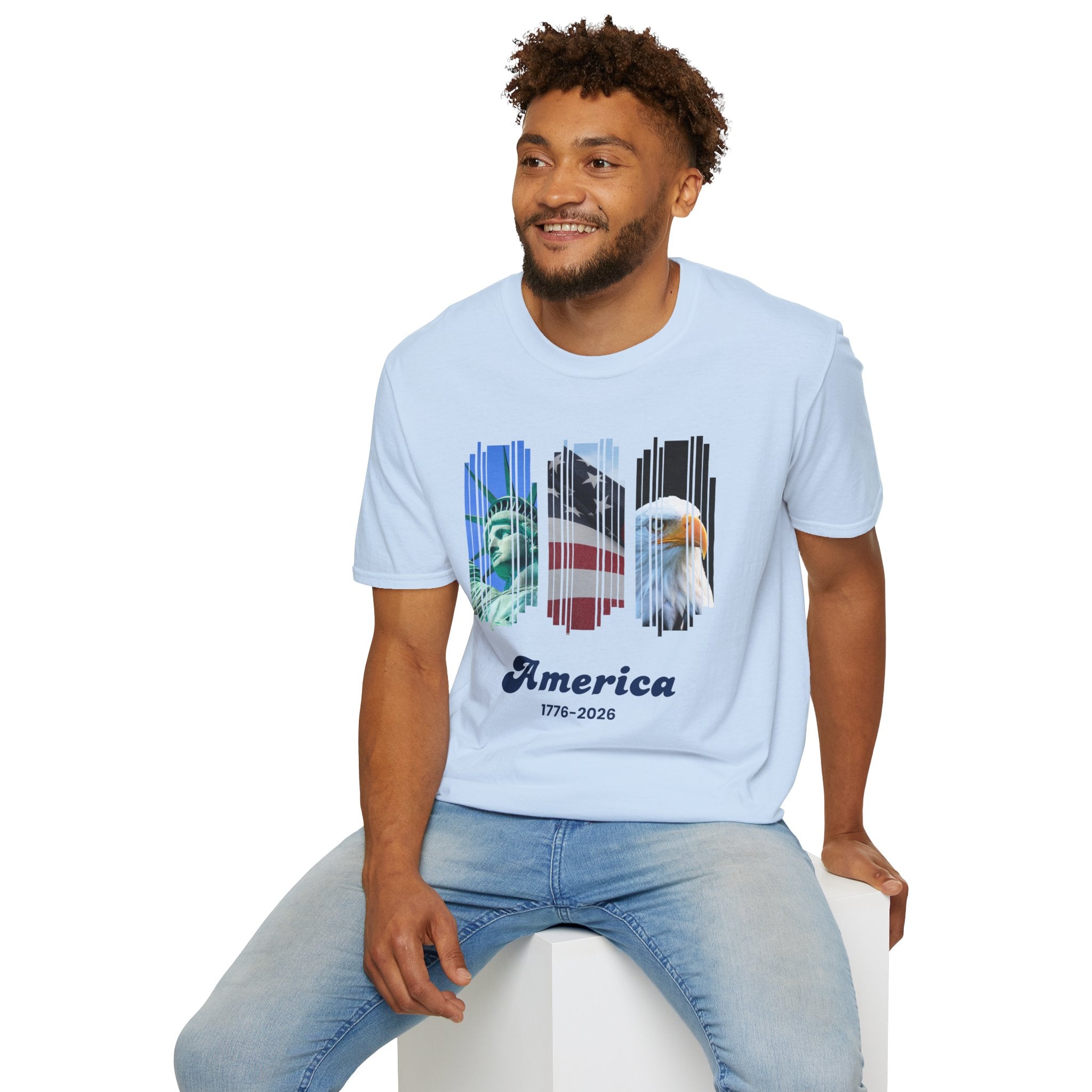 Relaxed Soft Tee - Men and Women - America