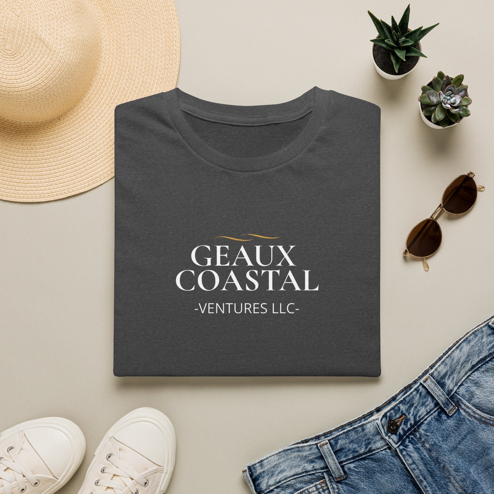 Men and Women - Soft Relaxed Tee - Americans crossing the river on Christmas - American revolution - funny